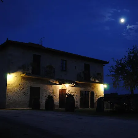 Alloggio per agriturismo Agriturismo Fattoria Voltrona *